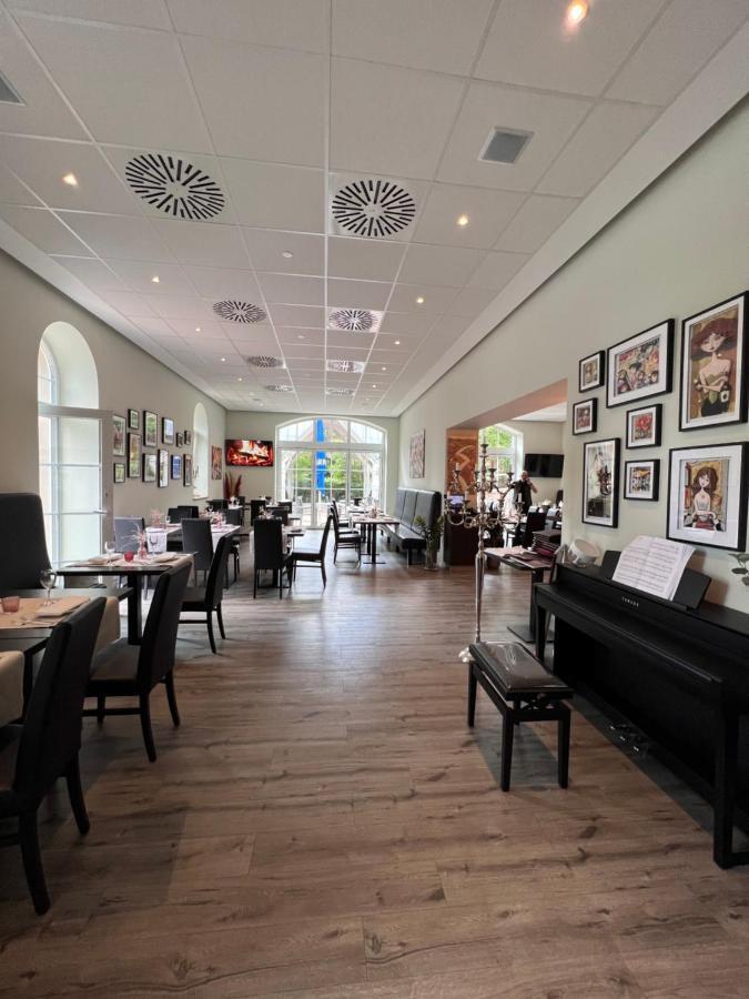 Eschberger Hof Hotel Saarbrücken Eksteriør billede